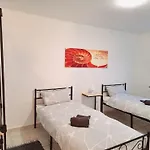 Erdgeschoss 2 Apartman