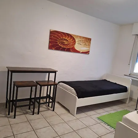 Erdgeschoss 2 Monchengladbach