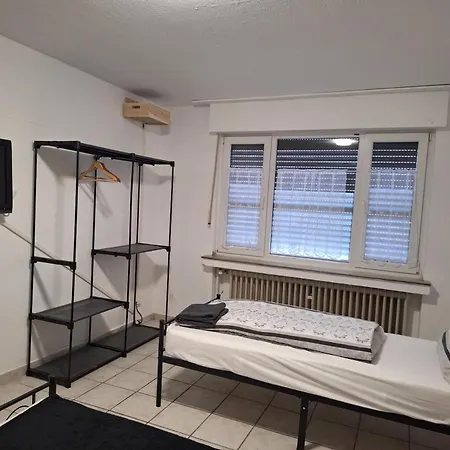 Erdgeschoss 2 Apartment *
